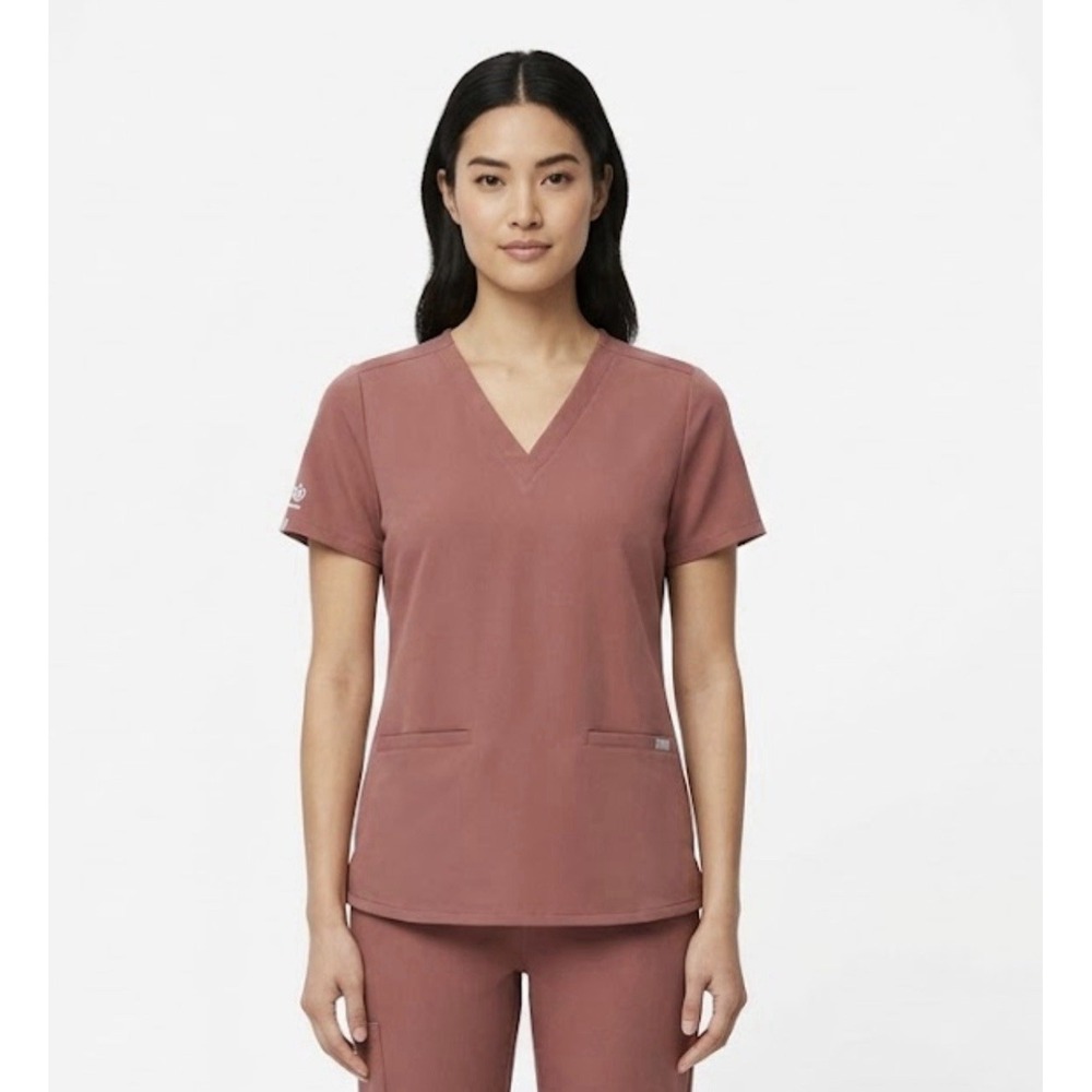 Figs Scrub Top Womens Small Orange Technical Collection Short Sleeve V-Neck Logo